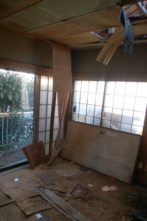 台風被害で大破した一戸建ての買取